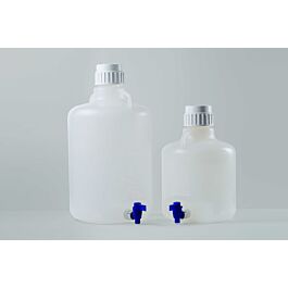 10 L Carboy with Spigot and Handle, Polypropylene, Autoclavable — NEST Cat. No. 789001-EA